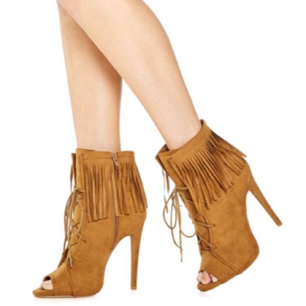 NEW JUSTFAB BROWN HEELS